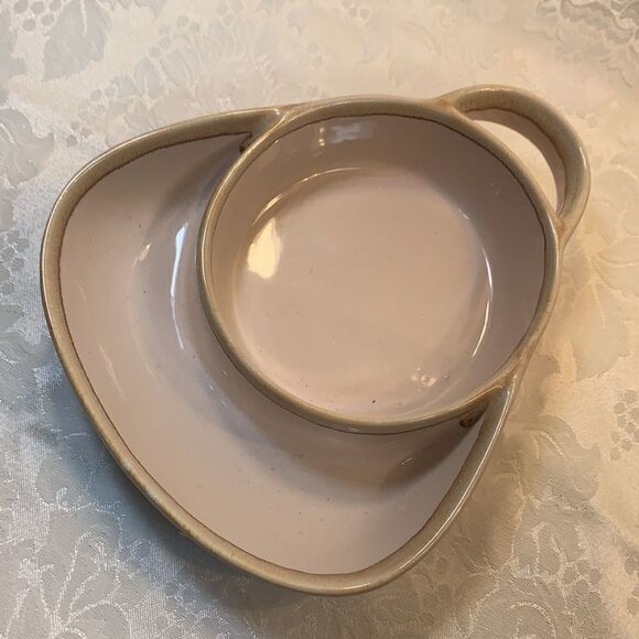 LTD Chip Dip Serving Dish Pink Brown Heart Embossed Microwave Dishwasher Freezer - Picture 2 of 6
